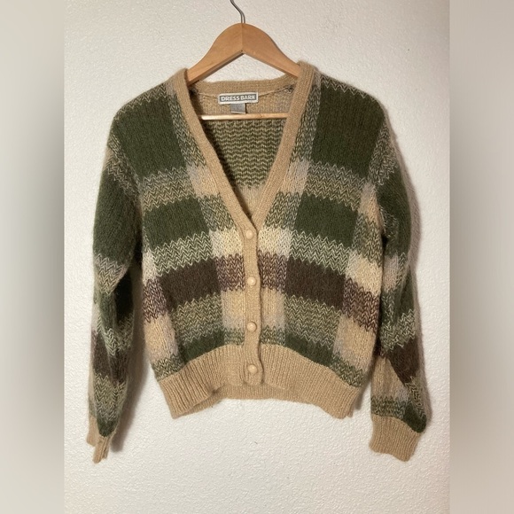 Dress Barn mohair cardigan sweater green tan plaid Medium - Picture 1 of 7